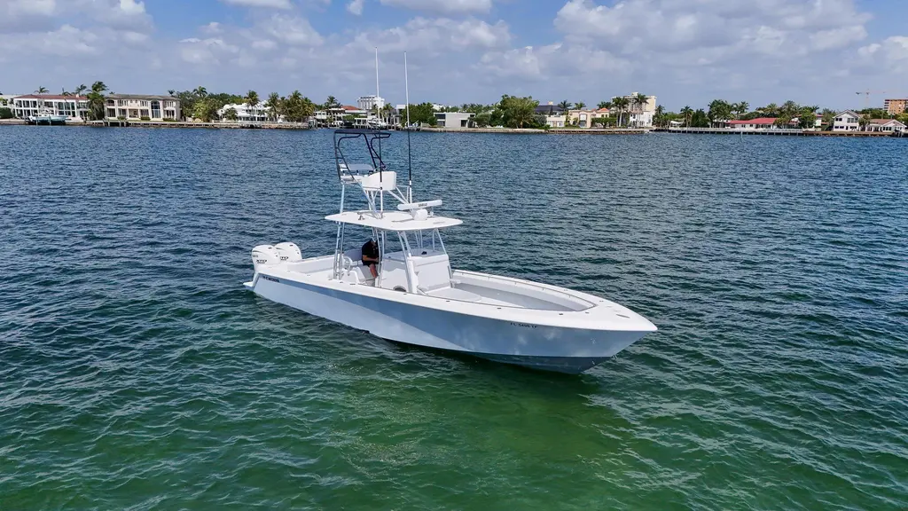 2022 Contender 39 ST Yacht For Sale in North Miami FL 2022 Contender 39 ST Yacht For Sale in North Miami FL