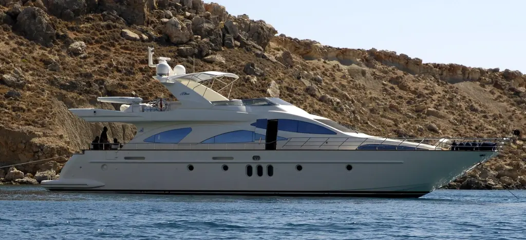2002 Azimut 80 Yacht For Sale in Athens 2002 Azimut 80 Yacht For Sale in Athens