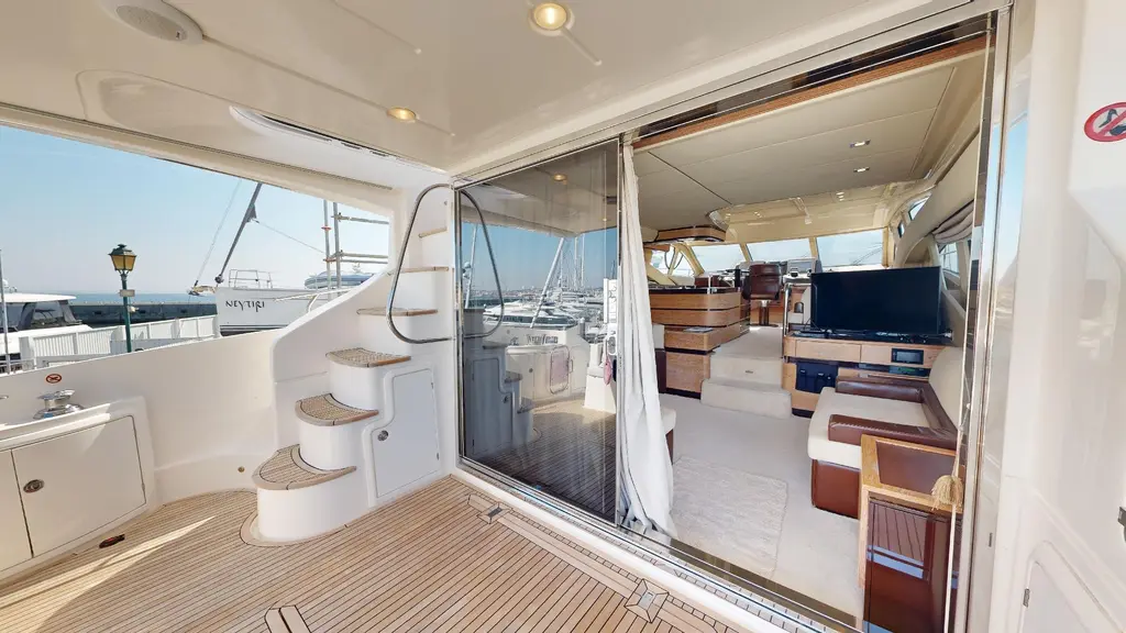2011 Azimut 58 Yacht For Sale in Algarve 2011 Azimut 58 Yacht For Sale in Algarve
