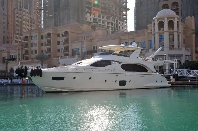 Al Omar 2006 Azimut 85 Yacht For Sale in Doha Al Omar 2006 Azimut 85 Yacht For Sale in Doha