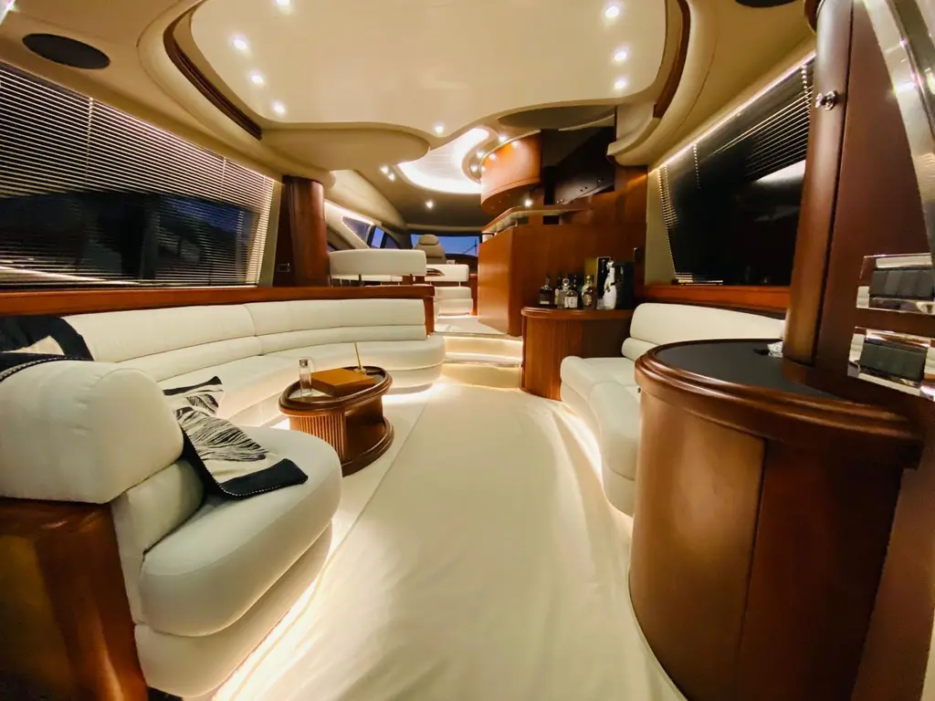 2006 Azimut 68 Yacht For Sale in Istanbul 2006 Azimut 68 Yacht For Sale in Istanbul