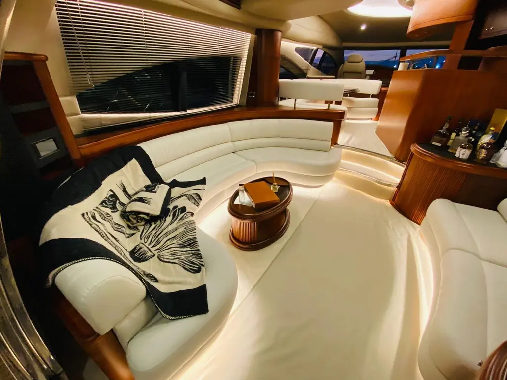 2006 Azimut 68 Yacht For Sale in Istanbul 2006 Azimut 68 Yacht For Sale in Istanbul
