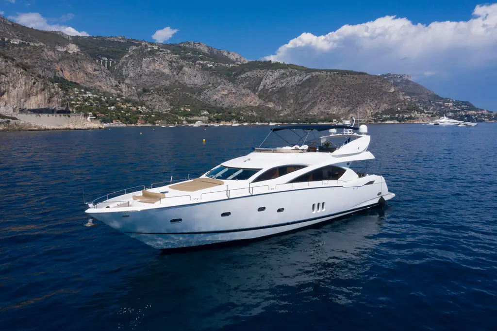 2003 sunseeker 82 yacht lady yousra cannes 06 for sale