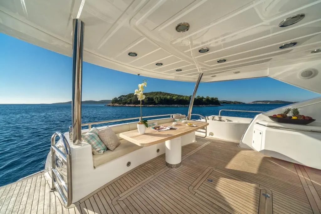 2011 Sunseeker 80 Yacht Yacht For Sale in Athens 2011 Sunseeker 80 Yacht Yacht For Sale in Athens