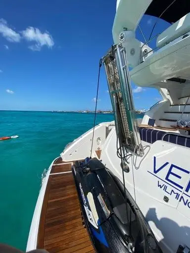 Venko 2006 Sunseeker Manhattan 50 Yacht For Sale in Cancun Venko 2006 Sunseeker Manhattan 50 Yacht For Sale in Cancun
