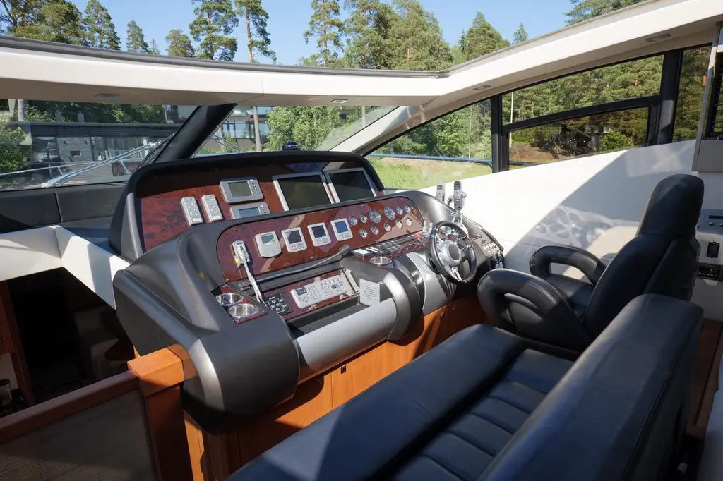 2009 Sunseeker Predator 64 Yacht For Sale in Finland 2009 Sunseeker Predator 64 Yacht For Sale in Finland