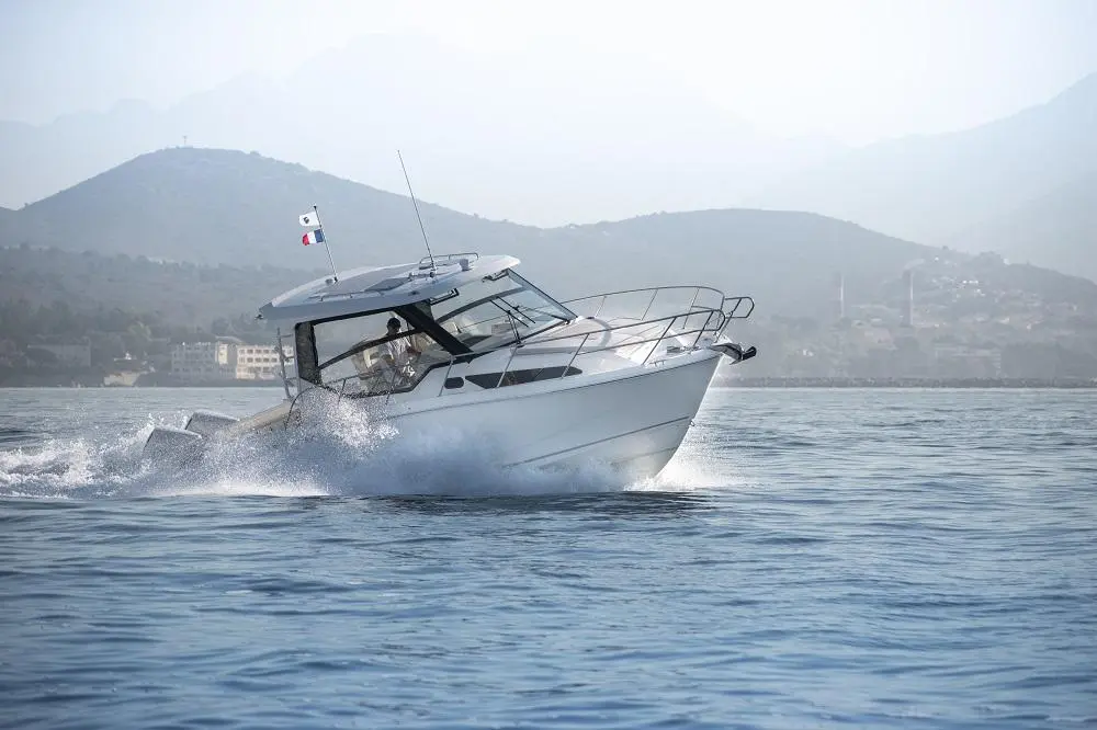 2022 Boston Whaler 325 Conquest Yacht For Sale in Ajaccio 20 2022 Boston Whaler 325 Conquest Yacht For Sale in Ajaccio 20