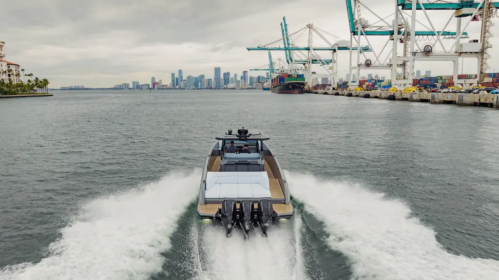 2022 Vanquish Yachts VQ40 Yacht For Sale in Fort Lauderdale FL 2022 Vanquish Yachts VQ40 Yacht For Sale in Fort Lauderdale FL