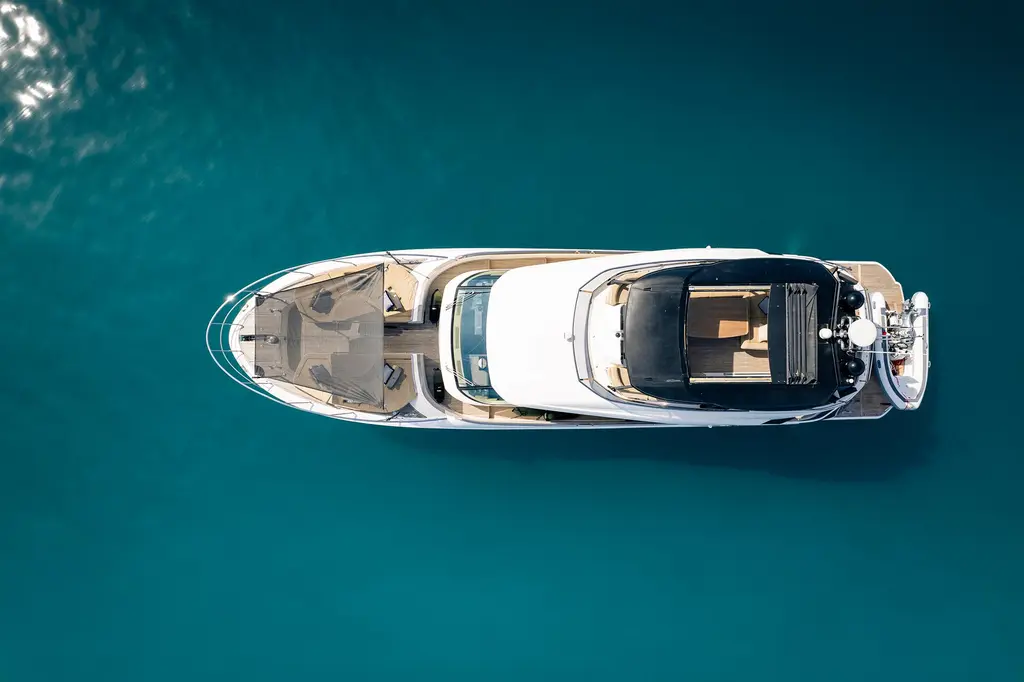 CRAZY DIAMOND 2016 Monte Carlo Yachts MCY 70 Yacht For Sale in Antibes 06 CRAZY DIAMOND 2016 Monte Carlo Yachts MCY 70 Yacht For Sale in Antibes 06
