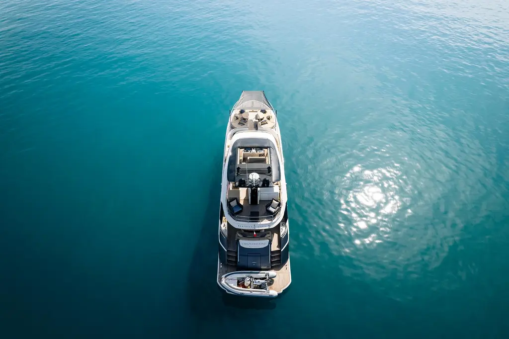CRAZY DIAMOND 2016 Monte Carlo Yachts MCY 70 Yacht For Sale in Antibes 06 CRAZY DIAMOND 2016 Monte Carlo Yachts MCY 70 Yacht For Sale in Antibes 06