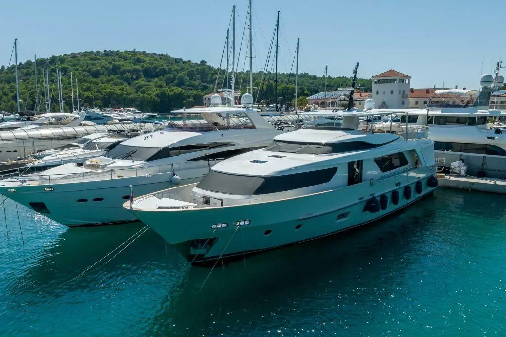 2013 Sanlorenzo SD92 Yacht For Sale in Split 2013 Sanlorenzo SD92 Yacht For Sale in Split