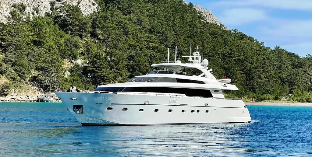 Sunray II 2009 Sanlorenzo SL88 Yacht For Sale in Thessaloniki Sunray II 2009 Sanlorenzo SL88 Yacht For Sale in Thessaloniki