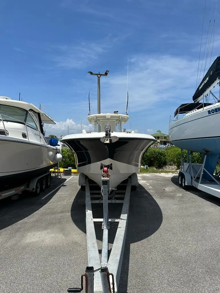 2007 Hydra-Sports Vector 3300 CC Yacht For Sale in Fajardo 2007 Hydra-Sports Vector 3300 CC Yacht For Sale in Fajardo