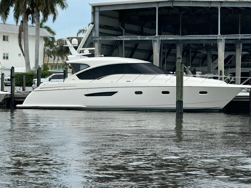 Island Girl 2010 Tiara Yachts 5800 Sovran Yacht For Sale in Naples FL Island Girl 2010 Tiara Yachts 5800 Sovran Yacht For Sale in Naples FL