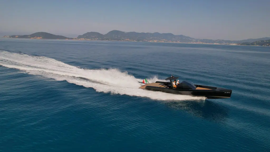 2006 Wally wallytender43 Yacht For Sale in Liguria 2006 Wally wallytender43 Yacht For Sale in Liguria
