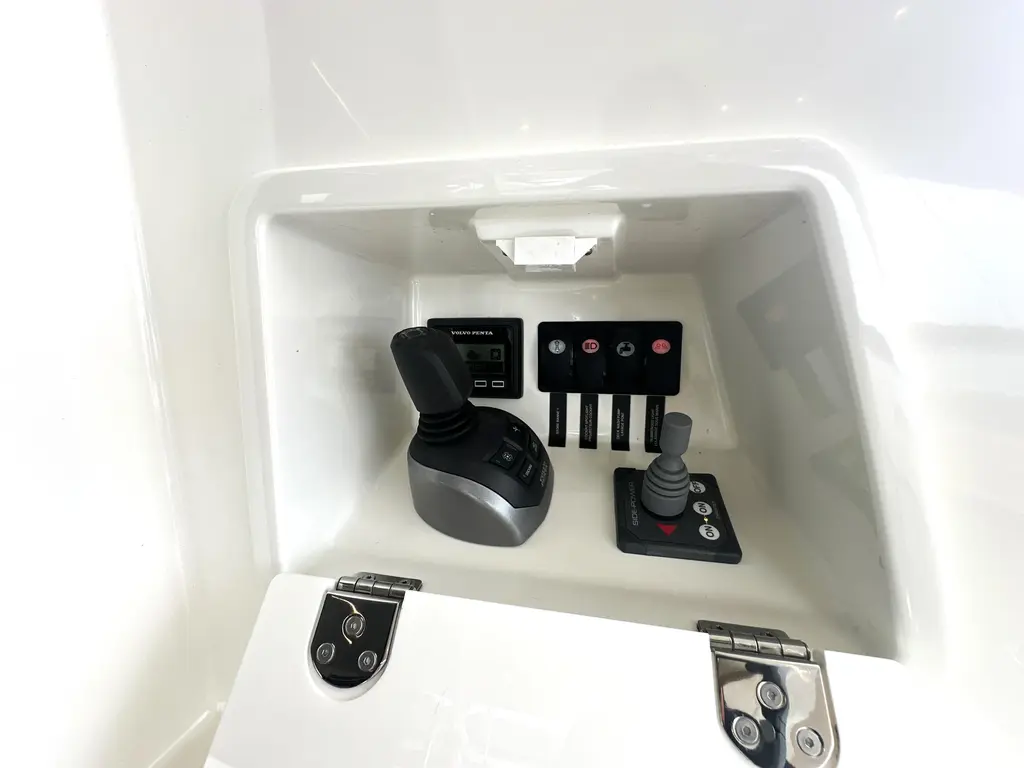 2022 Prestige 460 Yacht For Sale in Rock Hall MD 2022 Prestige 460 Yacht For Sale in Rock Hall MD