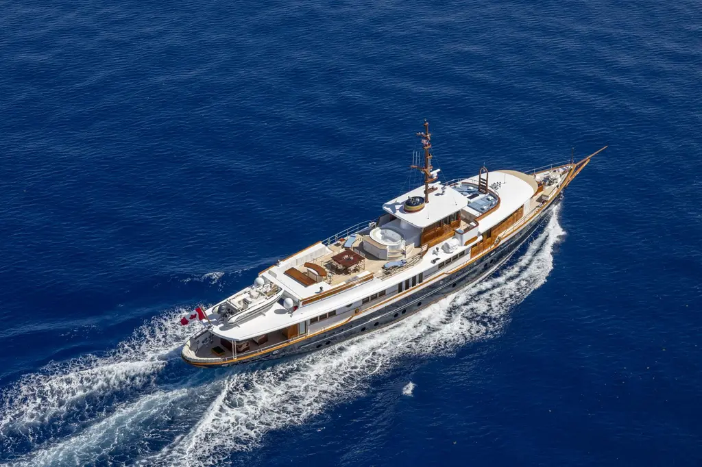 NADAN 2009 Burger NADAN Yacht For Sale in Nassau NADAN 2009 Burger NADAN Yacht For Sale in Nassau