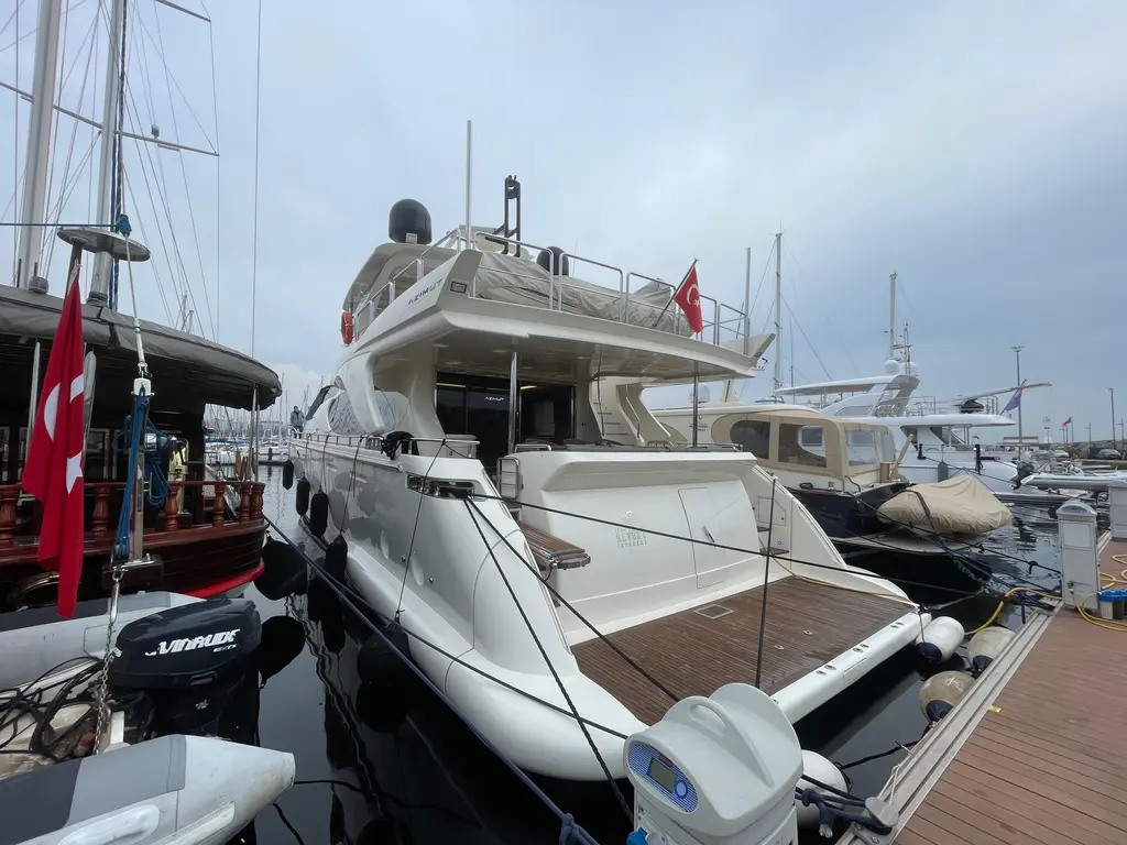 Kevok 2007 Azimut 85 Yacht For Sale in İstanbul Kevok 2007 Azimut 85 Yacht For Sale in İstanbul