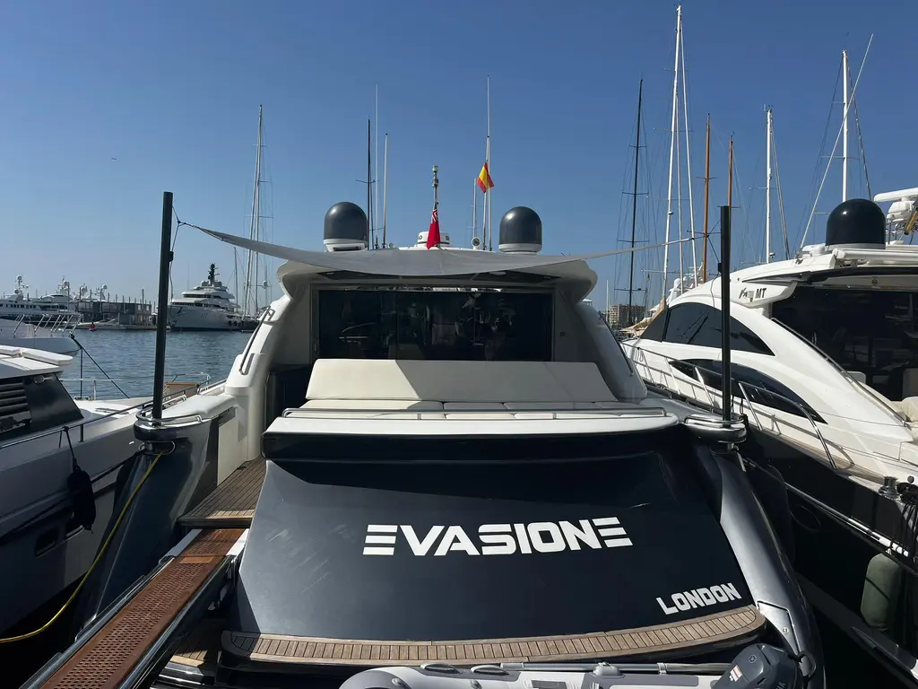 2004 Pershing 76 Yacht For Sale in El Masnou ES-B 2004 Pershing 76 Yacht For Sale in El Masnou ES-B
