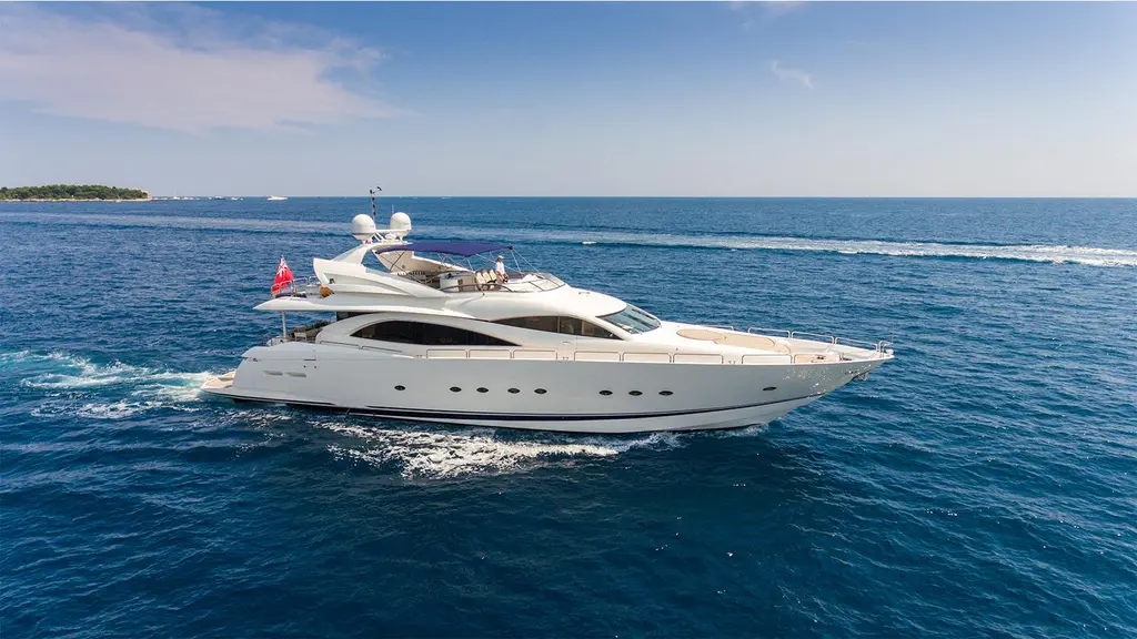 Winning Streak 2 2002 Sunseeker 94 Yacht Yacht For Sale in Cannes 06 Winning Streak 2 2002 Sunseeker 94 Yacht Yacht For Sale in Cannes 06