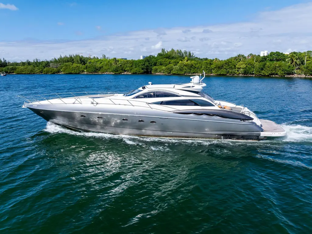 GAMBLER 2001 Sunseeker Predator 75 Yacht For Sale in Coconut Grove FL GAMBLER 2001 Sunseeker Predator 75 Yacht For Sale in Coconut Grove FL