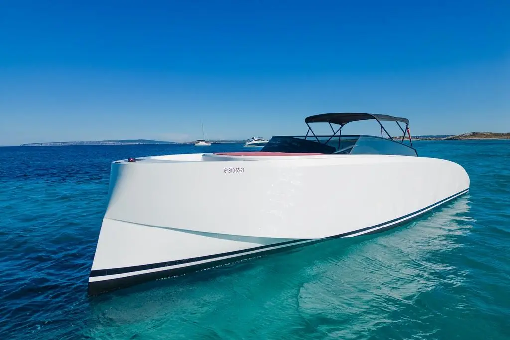 Tequila 2014 Vanquish Yachts VQ43 Yacht For Sale in ibiza ES-PM Tequila 2014 Vanquish Yachts VQ43 Yacht For Sale in ibiza ES-PM