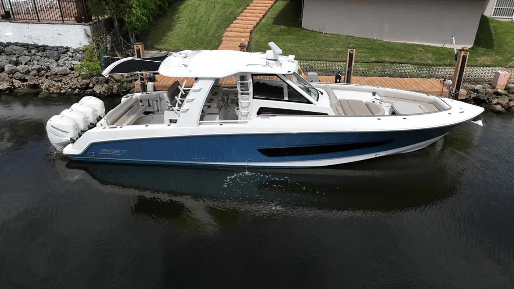 2020 Boston Whaler 420 Outrage Yacht For Sale in Coral Gables FL 2020 Boston Whaler 420 Outrage Yacht For Sale in Coral Gables FL