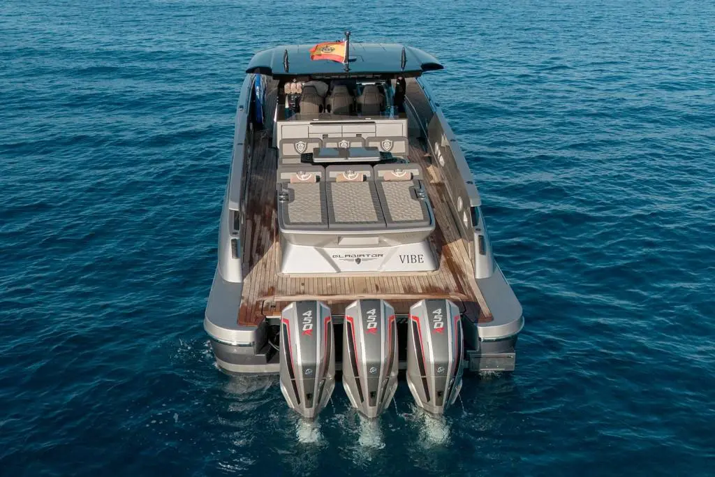 Vibe 2023 Canados gladiator 493 Yacht For Sale in Ibiza ES-PM
