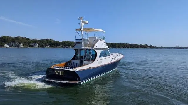 VII 2007 Hinckley Talaria 44 Flybridge Yacht For Sale in Holland MI VII 2007 Hinckley Talaria 44 Flybridge Yacht For Sale in Holland MI