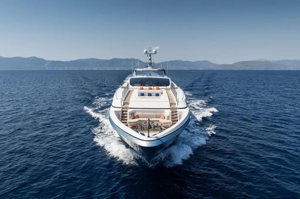 Blue Moon 2014 Admiral Regale 45 Yacht For Sale in Monaco Blue Moon 2014 Admiral Regale 45 Yacht For Sale in Monaco